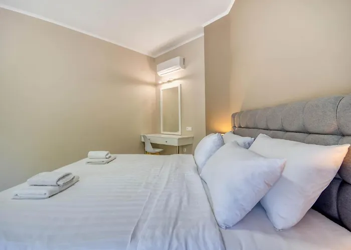 Apartahotel Rhodes Island Elli 4*