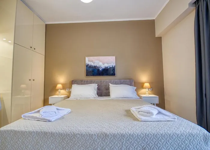 Rhodes Island Elli 4*