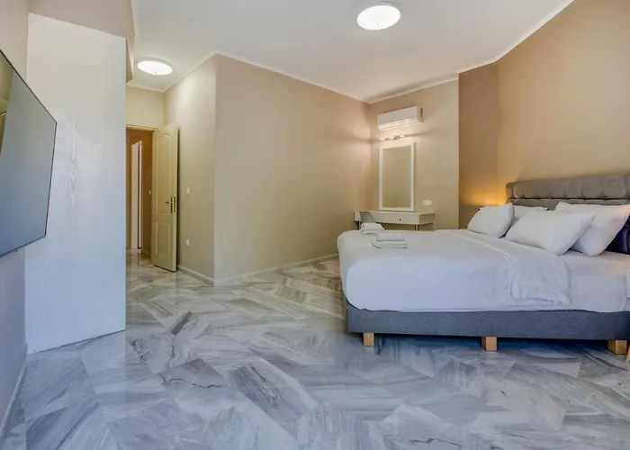 Rhodes Island Elli 4*