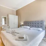 Rhodes Island Elli 4*